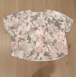 Floral Short Sleeve Knit Top